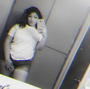 Meet your Posher, Lesley